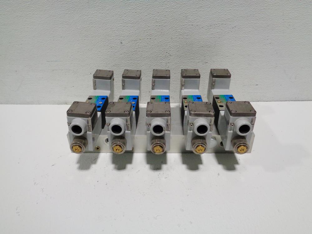 Eaton Vickers Directional Control Valve, 5-Unit Assembly DG4V-3S-6C-M-X5-H4-60